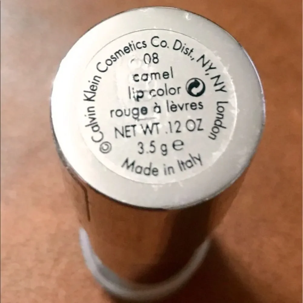 Calvin Klein‎ Lipstick in Camel
